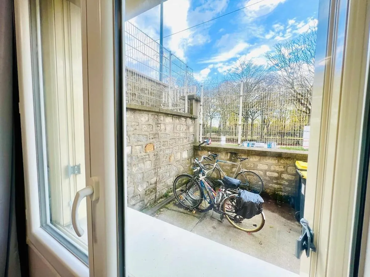 Apartment 8 Min From Paris, L'Entre-Vert, Park Side Villejuif